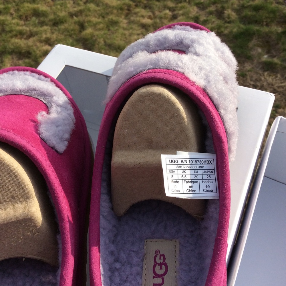 Ugg Slide Slippers - Picture 6 of 7